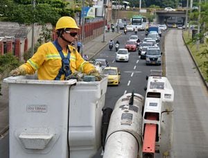 Unidad de Energía en Cali estaría en riesgo por la Concepción del alumbrado público  Foto: Raúl Palacios / El País.