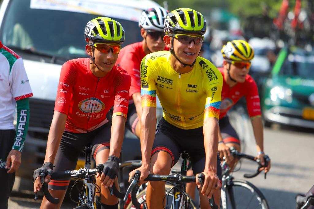Michael Moreno (de amarillo), tuvo un buen protagonismo en la Vuelta al Futuro 2023.