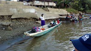 La Defensoría del Pueblo alertó por el confinamiento y el posible desplazamiento de cerca de 500 personas en Valle y Chocó.