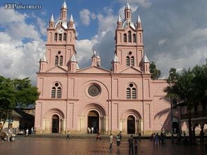 Basílica del Señor de los Milagros, sitio turístico de Guadalajara de Buga.