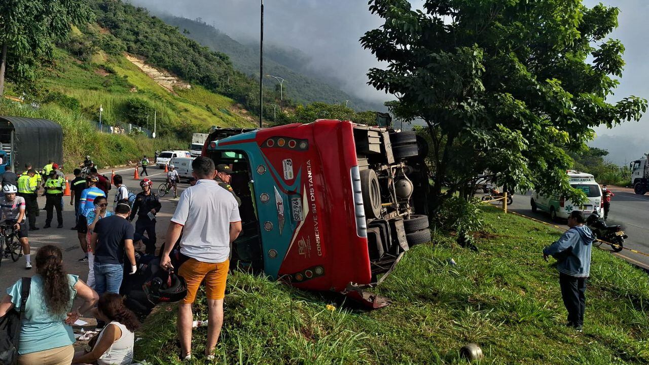 El accidente se dio en el bus Translebrija, en la ruta que cubre a Lebrija con Girón en Santander.