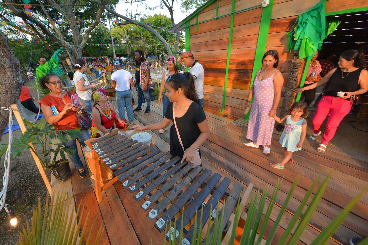 El Quilombo pedagógico es un espacio de encuentro y conocer más sobre la cultura de todo el Pacífico.