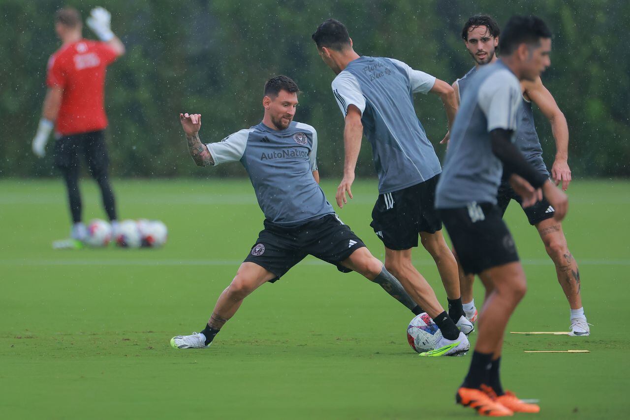 Messi en entrenamiento con el Inter Miami previo al juego de hoy