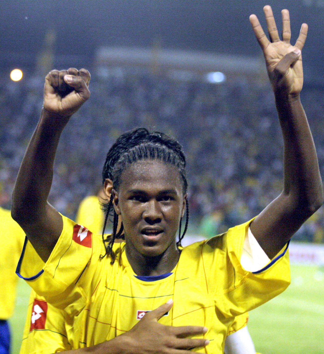 Hugo Rodallega en el Sudamericano sub 20 de 2005 con la Selección Colombia AFP PHOTO/Luis ACOSTA (Photo by LUIS ACOSTA / AFP)
