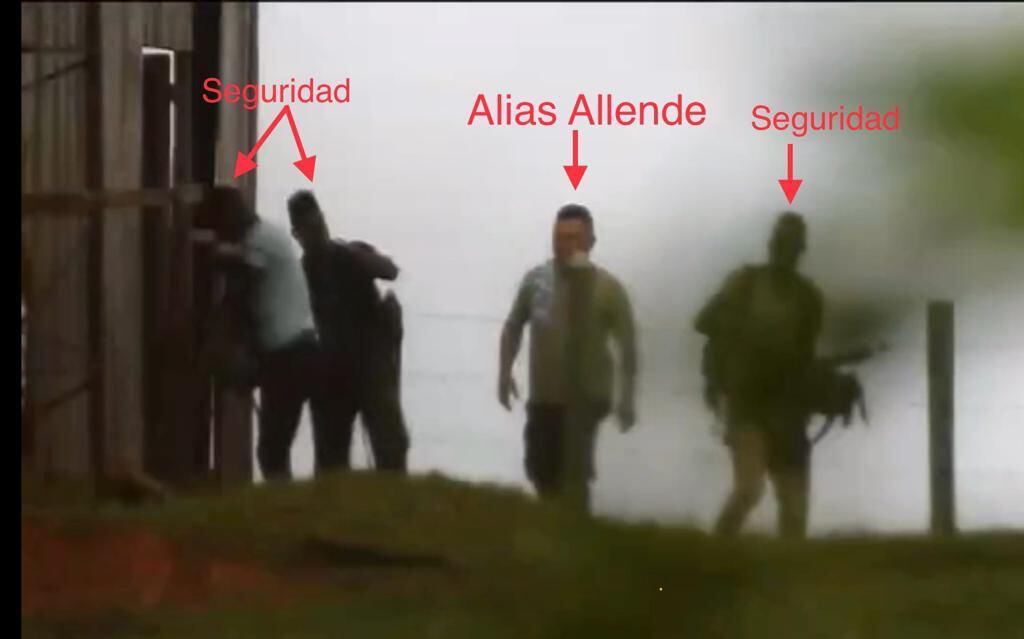 Allende habría resultado gravemente herido y fue sacado de la zona mal herido y sin brindarle atención de primeros auxilios por sus hombres.