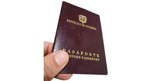    El contrato de pasaportes desató una polémica sin precedentes en el interior del Ministerio de Relaciones Exteriores.