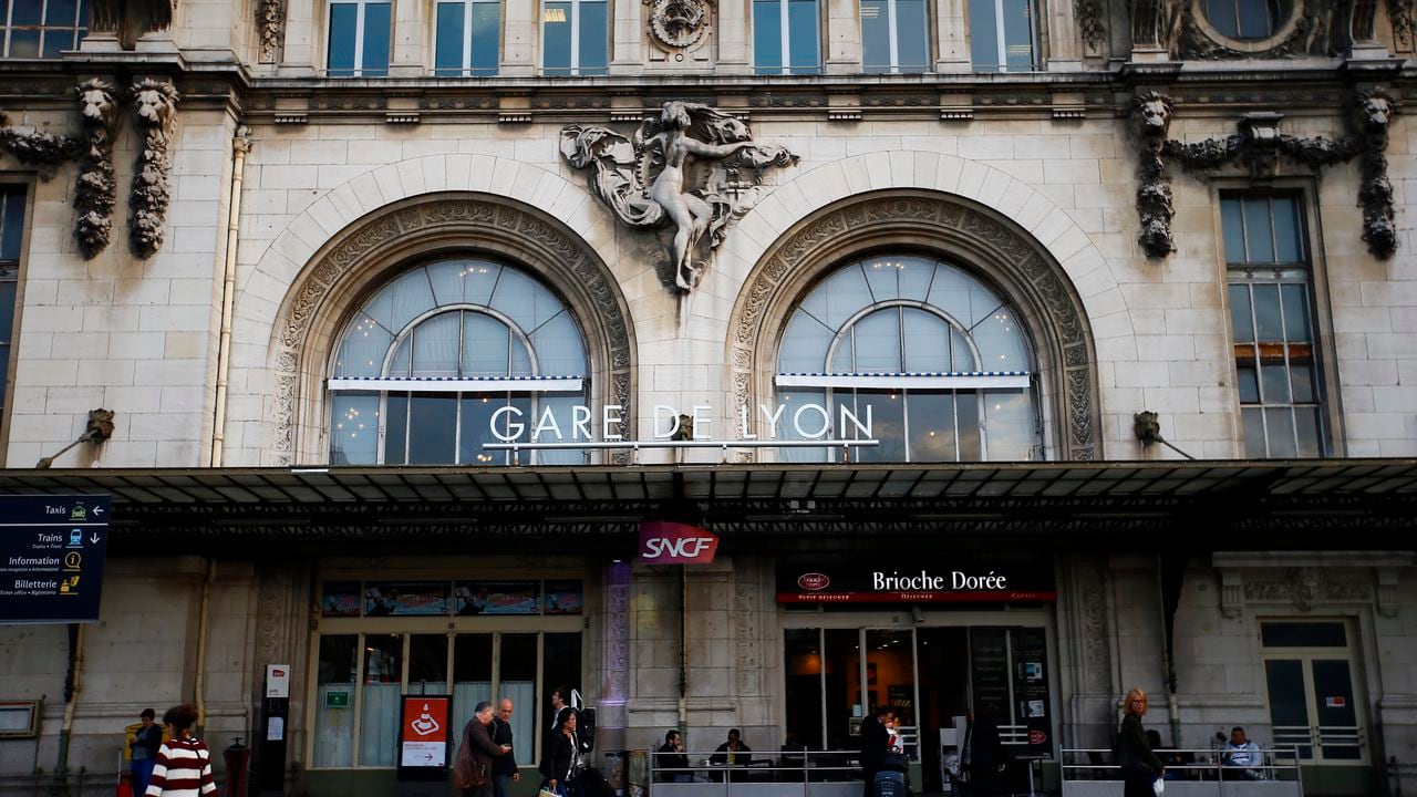 La Gare de Lyon es una de las estaciones de tren más concurridas de París.