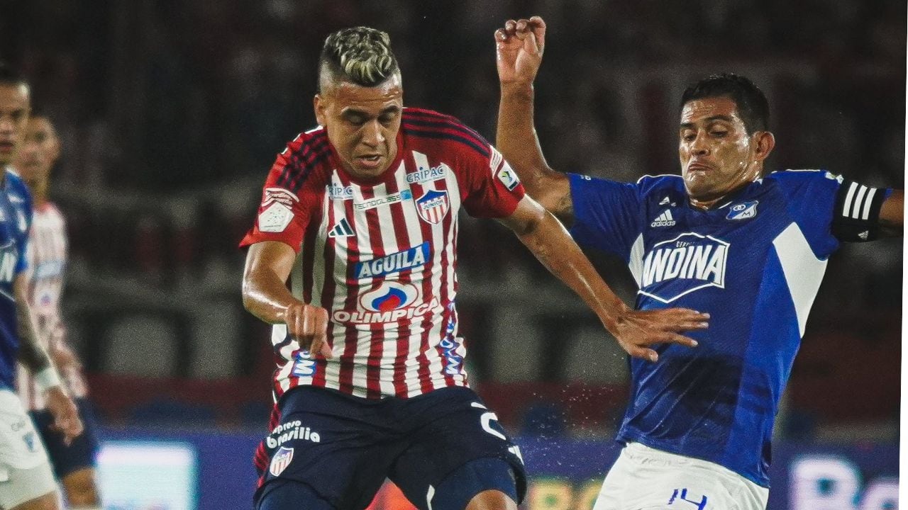 Imagen del duelo de ida por Superliga entre Junior y Millonarios en el estadio Metropolitano