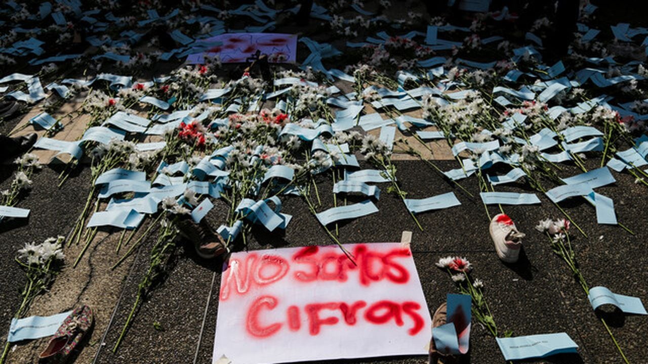 El informe 'Cifras de violencia en Colombia', publicado por el Instituto de Estudios para el Desarrollo y la Paz, Indepaz indica que van 66 masacres en 2023 y 1540 líderes asesinados desde la firma del Acuerdo de Paz.