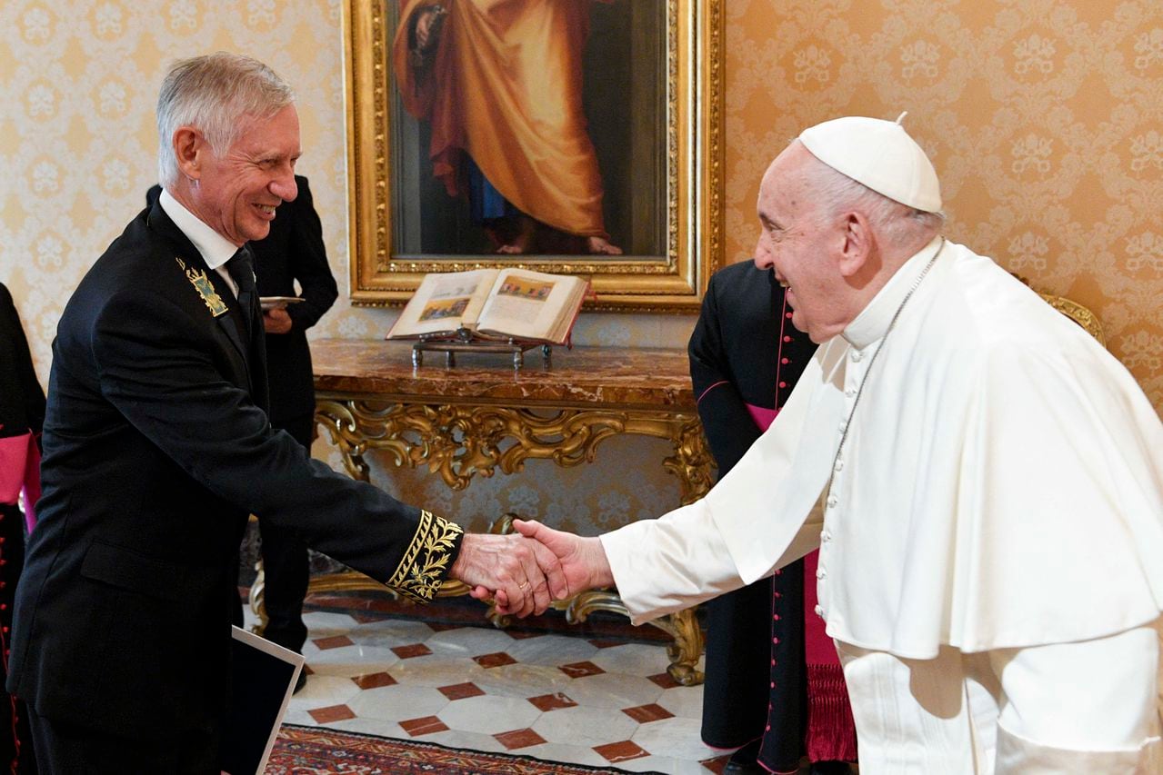 El pontifice se reunió con el embajador de Rusia en el Vaticano, Ivan Soltanovsky, para hablar de la situación en Ucrania.