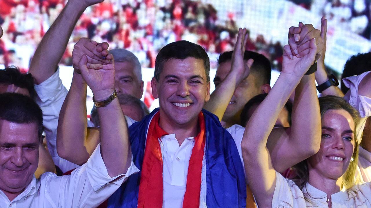 Santiago Peña, nuevo Presidente de Paraguay.