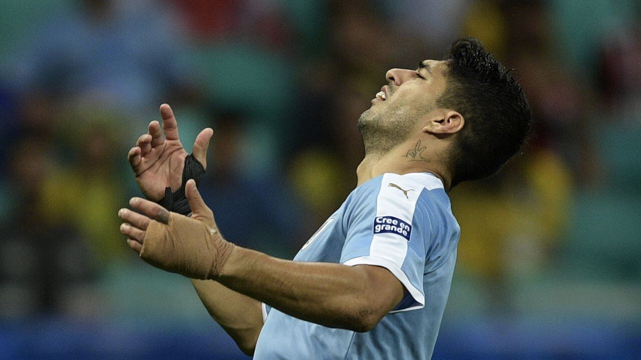Suárez y Valverde encabezan la lista de Uruguay para el Mundial de Qatar  2022