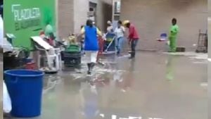 La plaza de mercado de Jamundí también resultó afectada por las fuertes lluvias.