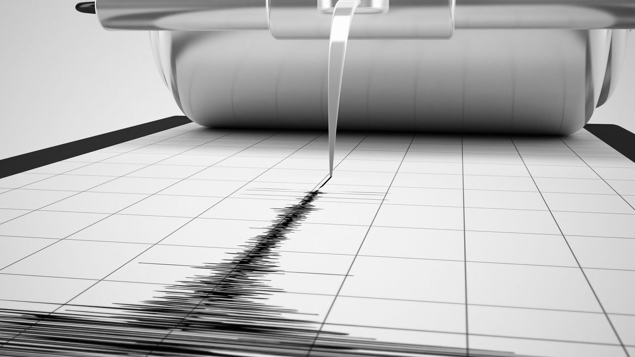 Los expertos se movilizaron rápidamente para proporcionar información precisa sobre el epicentro y la magnitud de los últimos sismos.