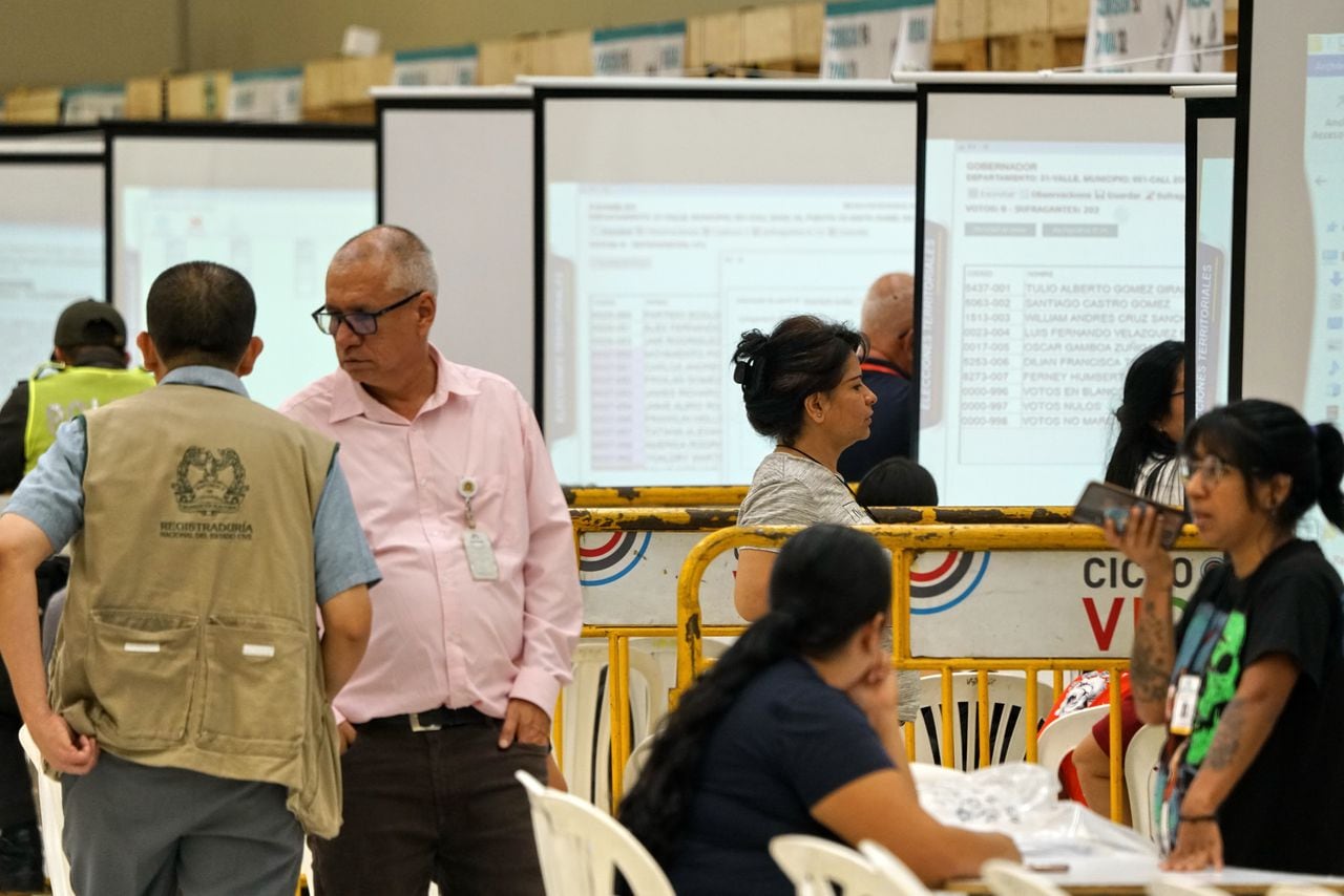 La Registraduría realiza el preconteo de las elecciones regionales 2023, de Cali y Valle del Cauca.