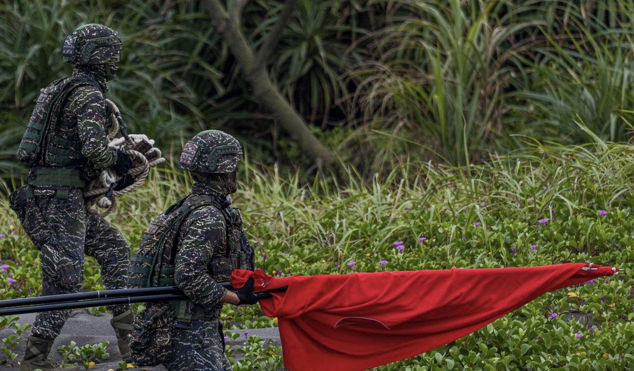 El Ejército de Taiwán realiza maniobras ante las amenazas de China de querer volver a tener el control de la isla.