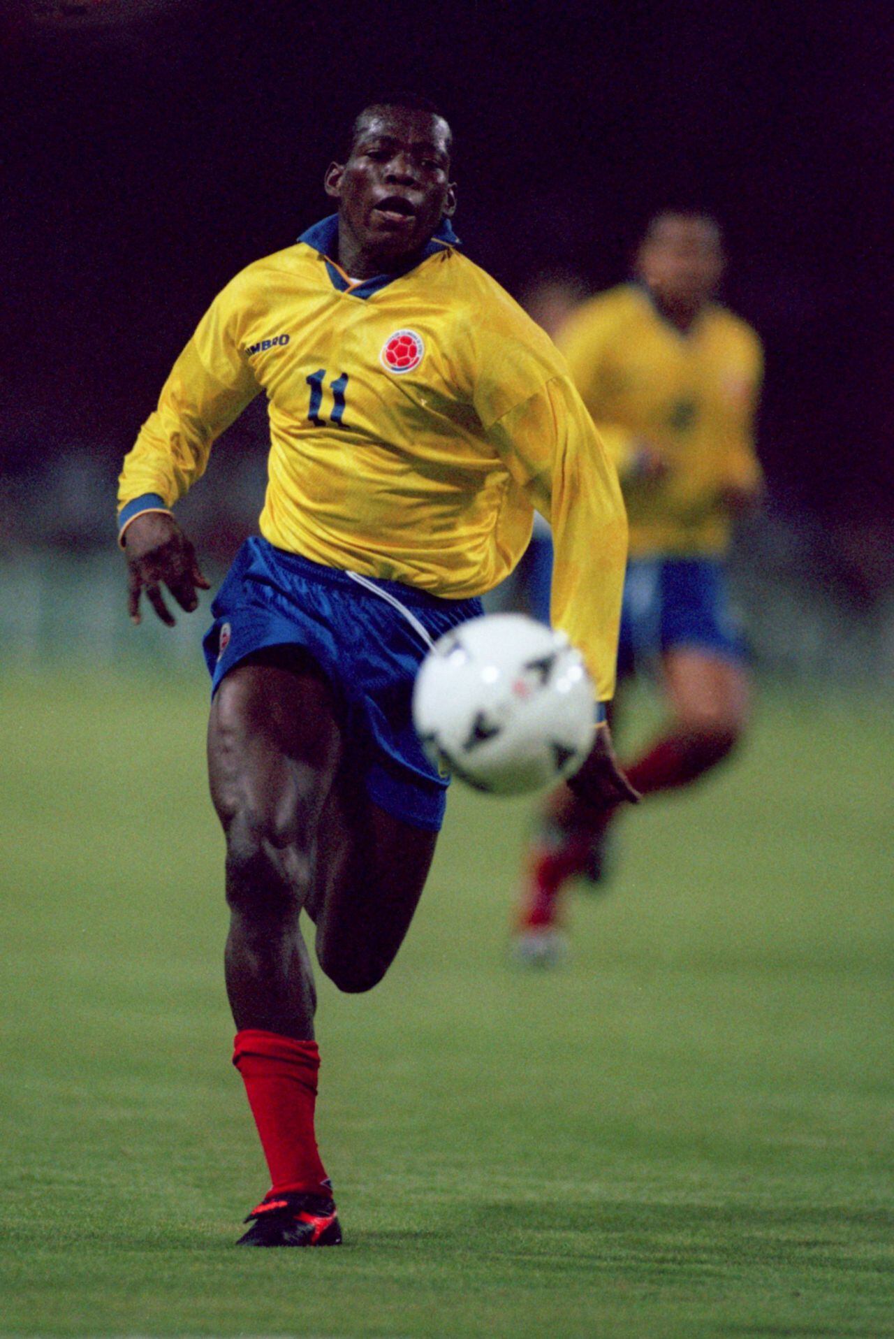 Faustino Asprilla jugando con la Selección Colombia en el Mundial de 1994 (Photo by Steve Morton/EMPICS via Getty Images)