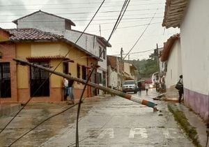Intensas lluvias en Charalá - Santander dejaron daños estructurales.