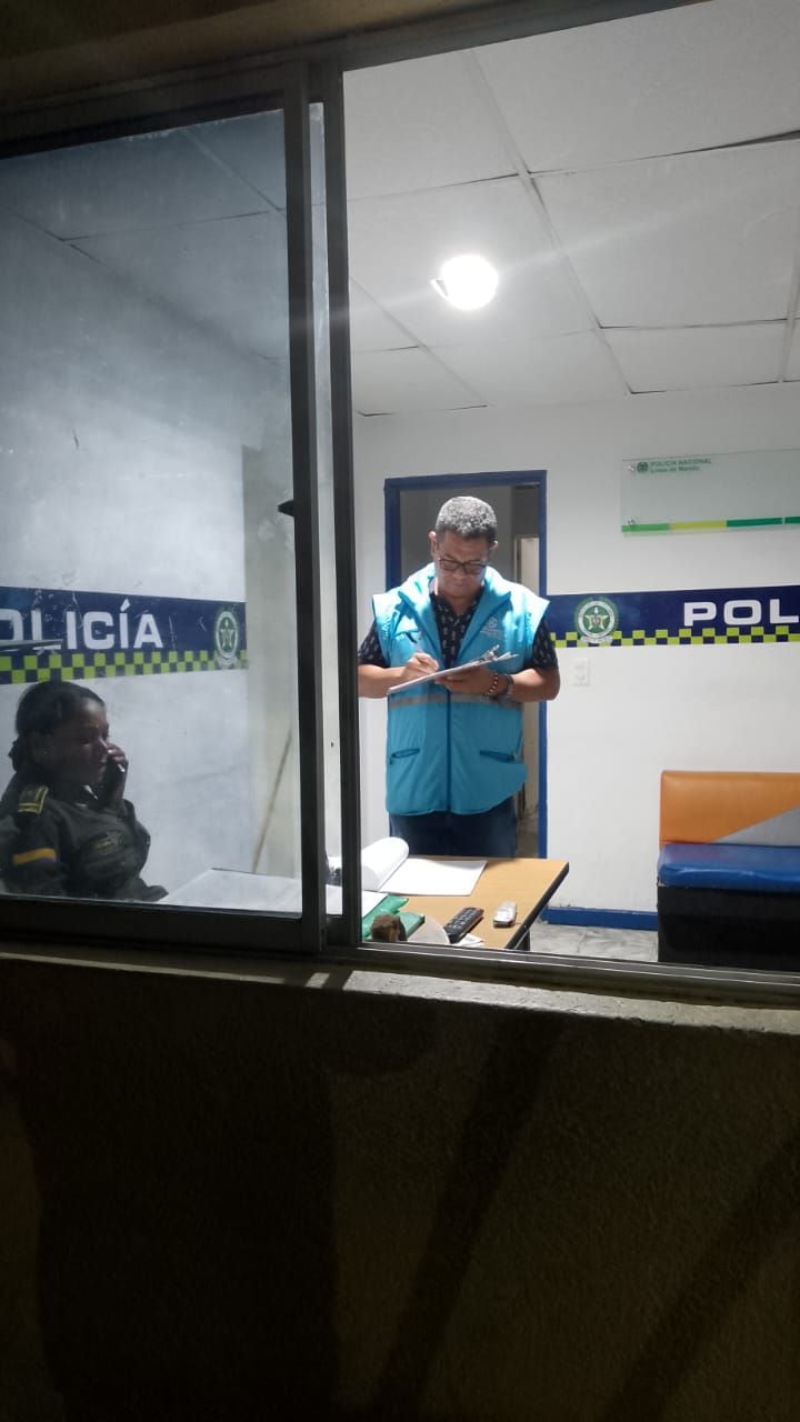 La Personería Distrital de Cali hizo presencia ayer en el centro de formación Buen Pastor para verificar la situación de seguridad del lugar. Foto Especial para El País.