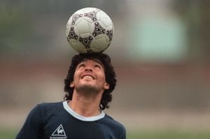 Diego Armando Maradona, astro del fútbol mundial.