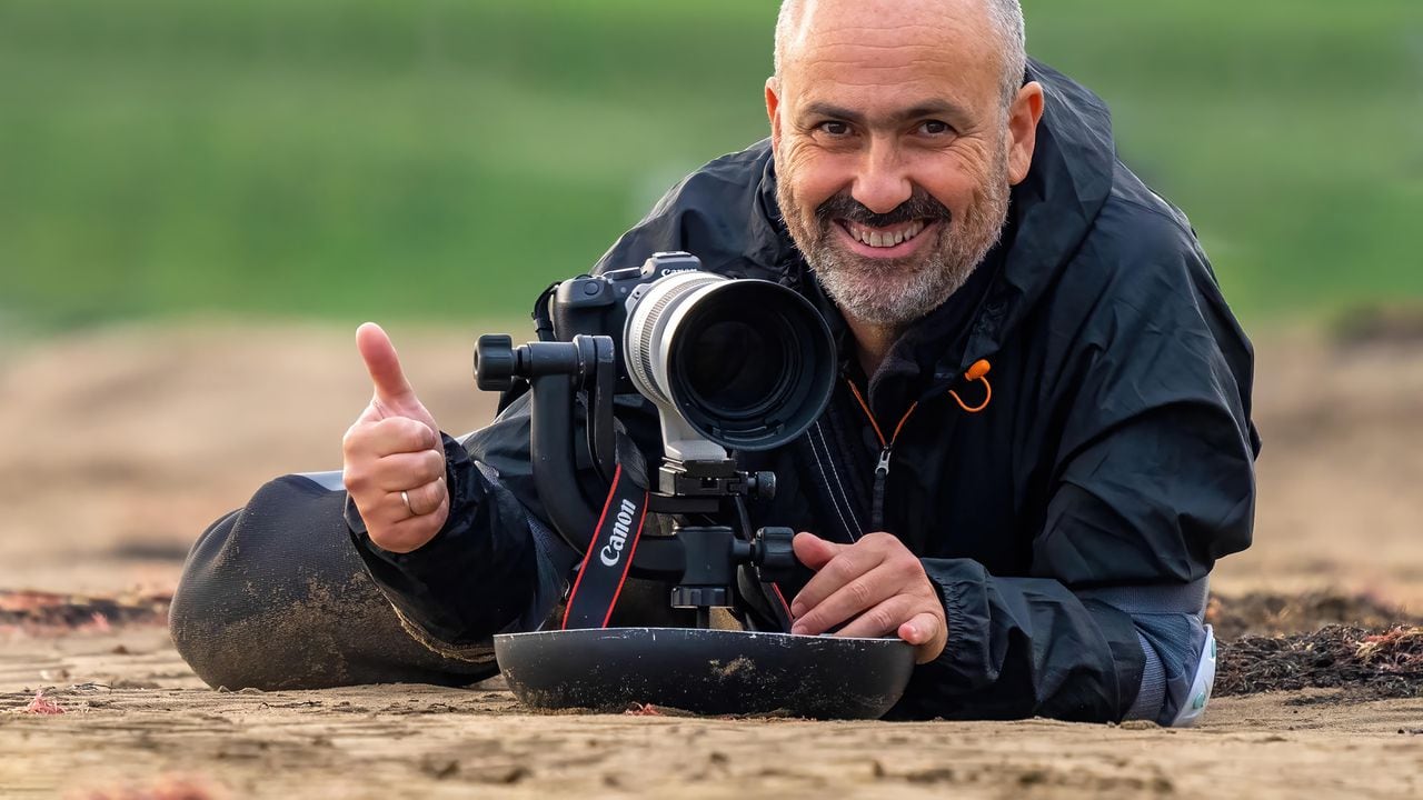 Mario Suárez Porras es considerado el mejor fotógrafo de aves del mundo. Es embajador de la marca Canon.