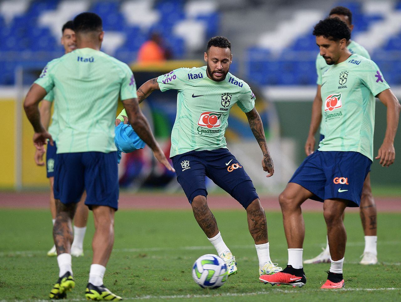Neymar confesó que no está bien físicamente para el debut de Brasil