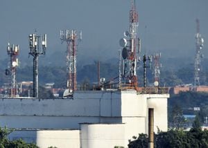 Emcali realizó Instalación de antenas sin los debidos requisitos en Cali