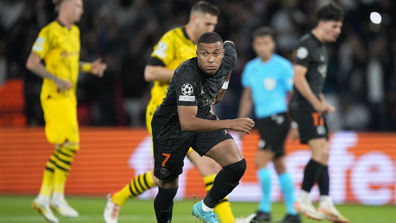 Kylian Mbappe anotó de penal.