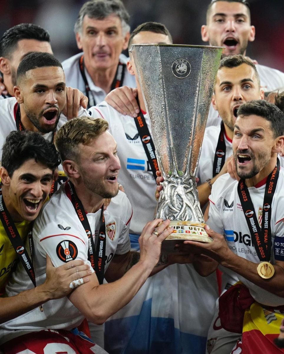Sevilla celebrando su séptima Europa League