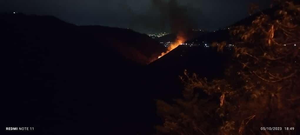 Reportan Incendio forestal en El Saladito.