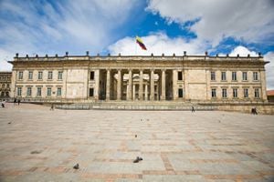 Capitolio Nacional de Colombia es la sede del Congreso de la República de Colombia.