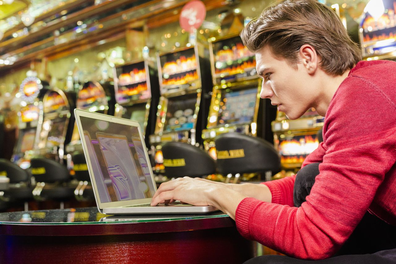 Desde la reputación sólida hasta la variedad de opciones, el ranking de los mejores casinos para jugar póker online en Colombia guía a los jugadores hacia experiencias de juego inigualables.