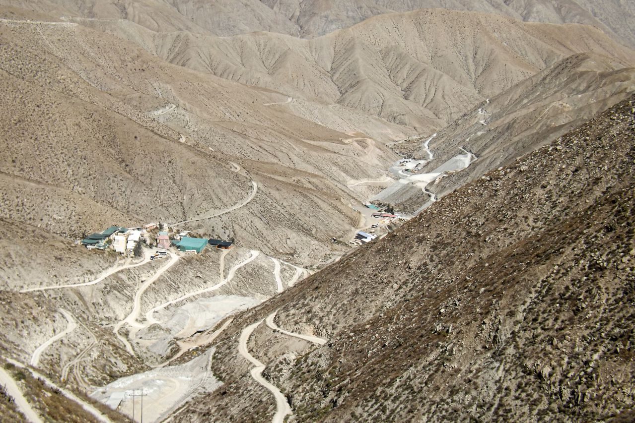 Vista de la mina La Esperanza, donde murieron al menos 27 personas en el distrito de Yanaquihua de Arequipa, sur de Perú, el 7 de mayo de 2023.