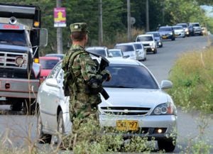 Los patrullajes del Ejército Nacional en el casco urbano y en la zona rural de Jamundí se han intensificado debido a los hechos recientes de violencia. Hoy habrá consejo de seguridad