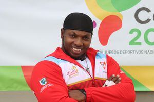 mauriocio valencia es campeón mundial y medallista paralímpico, quien ganó oro en estos Juegos Paranacionales 2023.