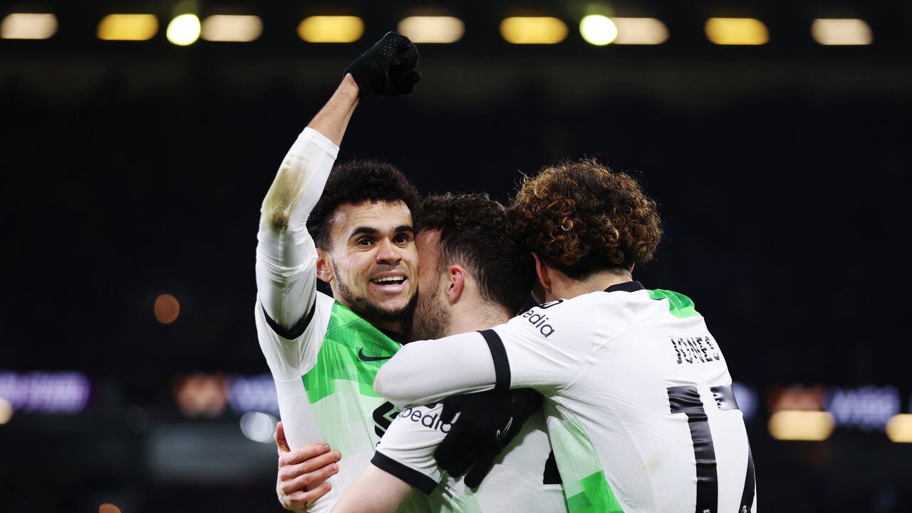 BURNLEY, ENGLAND - DECEMBER 26: Diogo Jota of Liverpool celebrates with Luis Diaz of Liverpool after scoring their team's second goal during the Premier League match between Burnley FC and Liverpool FC at Turf Moor on December 26, 2023 in Burnley, England. (Photo by Lewis Storey/Getty Images)