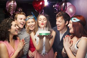 Un estudio reciente realizado por investigadores de renombre ha revelado una sorprendente verdad sobre las fechas de cumpleaños más comunes en todo el mundo.