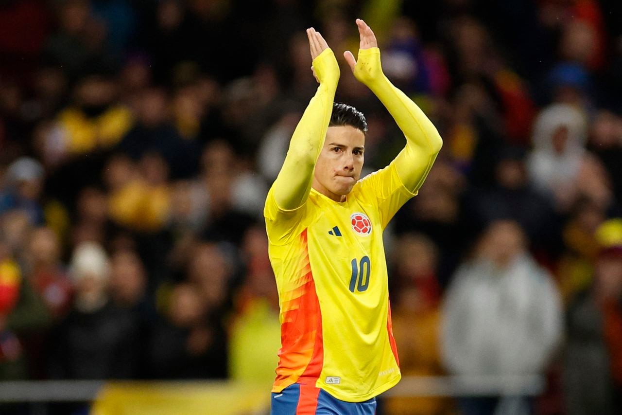 Colombia's midfielder #10 James Rodriguez claps during the international friendly football match between Romania and Colombia at the Metropolitano stadium in Madrid on March 26, 2024. (Photo by OSCAR DEL POZO / AFP)