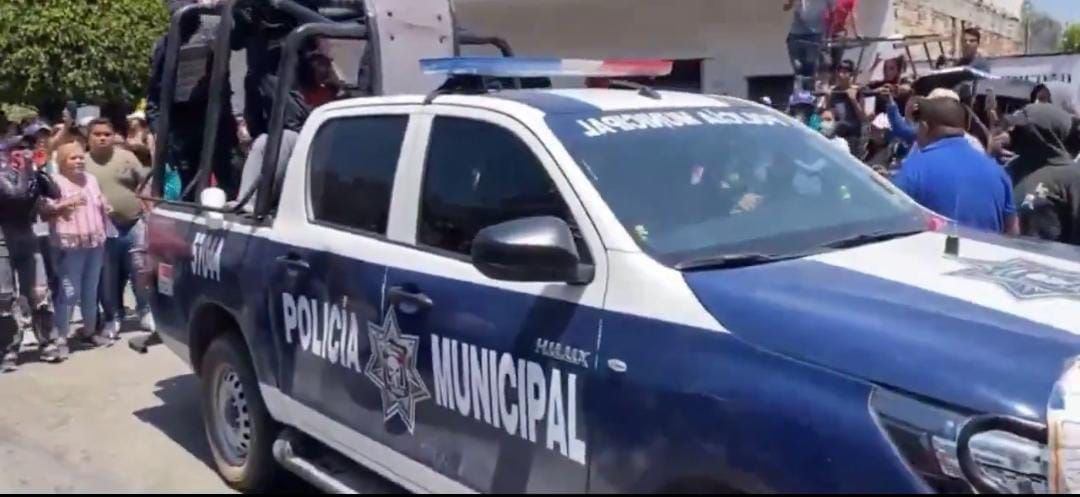 Los principales implicados fueron trasladador por la policía de México a un centro asistencial.