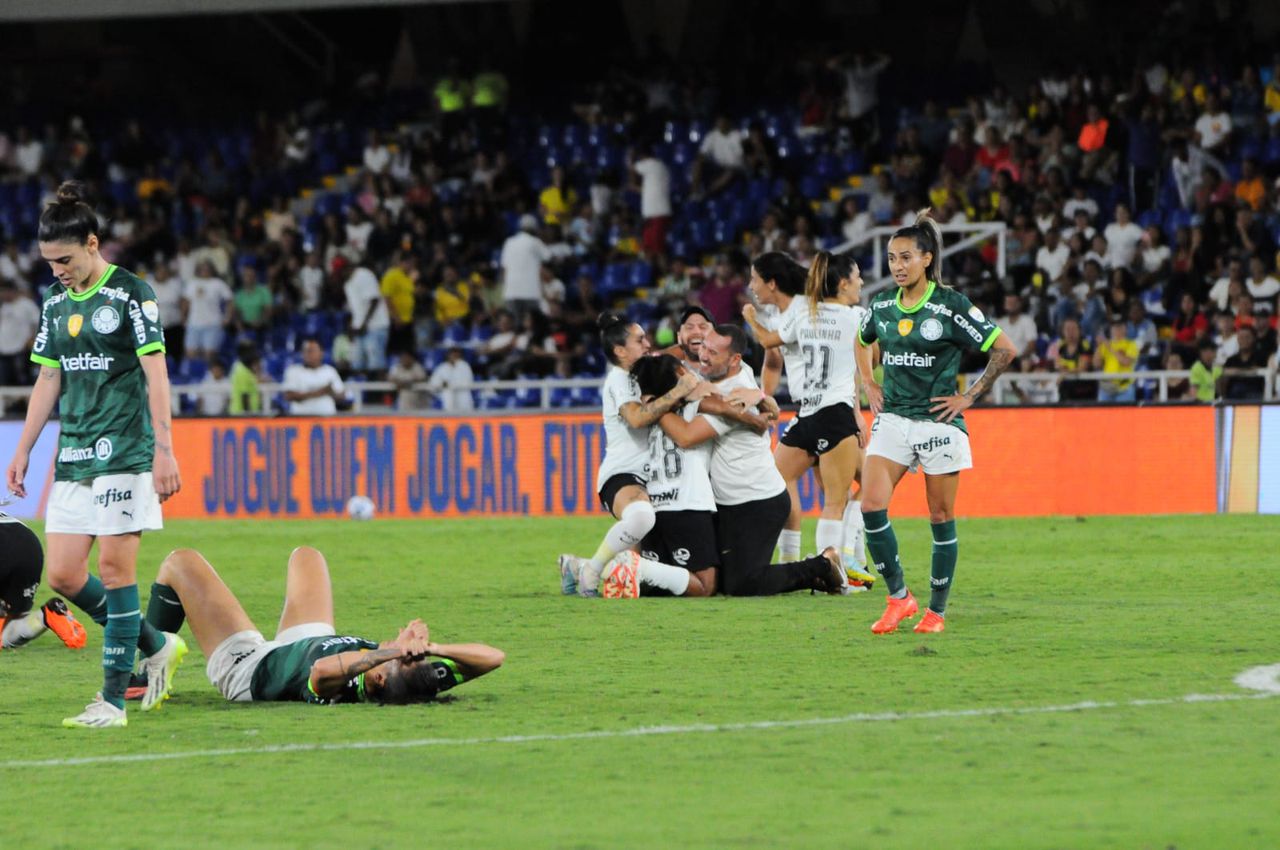 Corinthians de Brasil se coronó campeón de la copa Libertadores de América femenina al vencer a su homólogo del Brasil Palmeiras por un gol a cero.