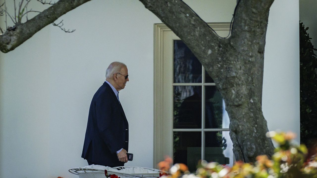 Biden acortó un viaje de fin de semana a Delaware el sábado para regresar a Washington para consultas urgentes sobre Medio Oriente.