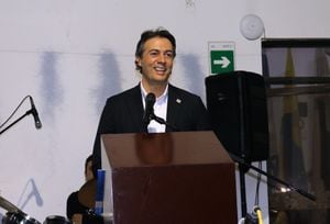 Daniel Quintero durante el evento de la embajada de Israel