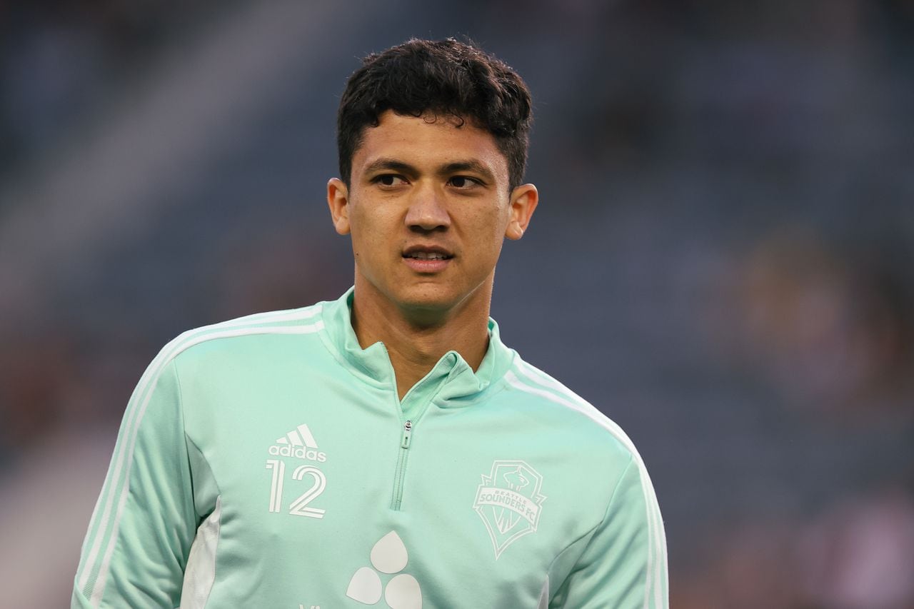 LOS ANGELES, CA - JULY 29: Fredy Montero of Seattle Sounders during the Major League Soccer match between  Los Angeles Football Club and Seattle Sounders FC at Banc of California Stadium on July 29, 2022 in Los Angeles, California. (Photo by James Williamson - AMA/Getty Images)