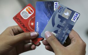 Para las personas que piensan que realizar el pago mínimo de las tarjetas de crédito es una manera confiable de manejar sus finanzas, se equivocan, ya que equivale a extender más la deuda.