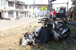 Carro bomba y hostigamientos en Miranda cauca
