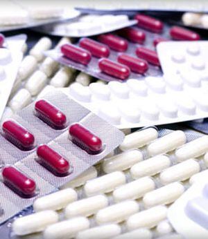 La política de regulación de precios de los medicamentos, según la saliente Ministra de Salud, Beatriz Londoño, está lista para ser presentada ante la Comisión Nacional de Precios y Medicamentos.