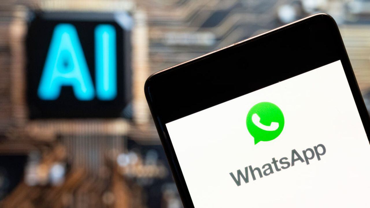 La aplicación de mensajería líder, WhatsApp, dejará de ser compatible con varios modelos de teléfonos a partir del 1 de febrero de 2024, instando a los usuarios a prepararse para la desconexión.