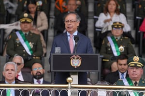 Presidente Gustavo Petro durante la Ceremonia de aniversario 132 años de la Policía Nacional y graduación de oficiales.