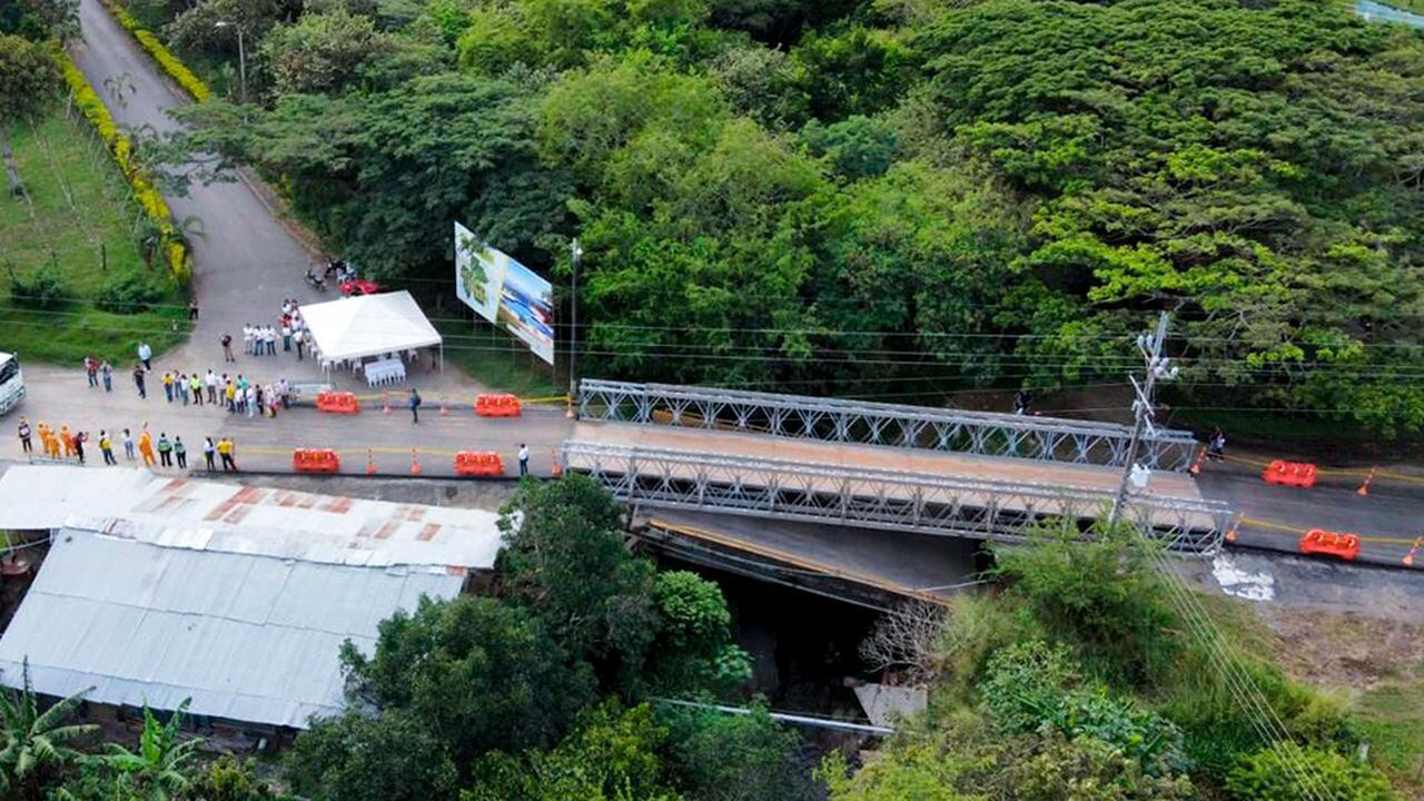 El cierre obedece al traslado del puente metálico provisional instalado entre los municipios de la Unión y Roldanillo.