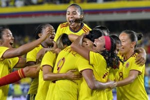 Imagen de un duelo amistoso entre la Selección Colombia Femenina con su similar de Argentina en el Pascual.